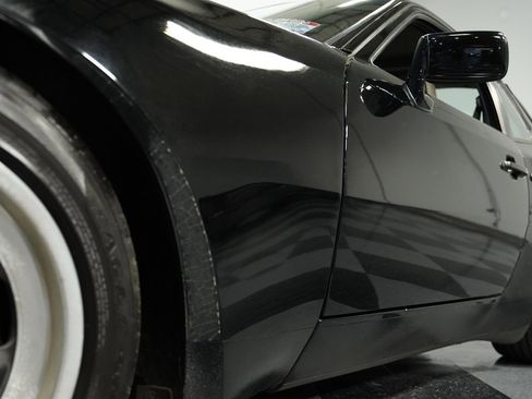 Used 1986 Porsche 944 Turbo image 20