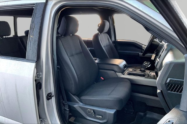 Used 2016 Ford F150 XLT w/ Equipment Group 302A Luxury RWD image 19