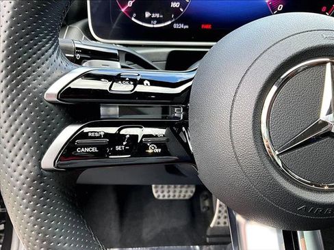 Used 2023 Mercedes-Benz C 300 4MATIC Sedan image 20