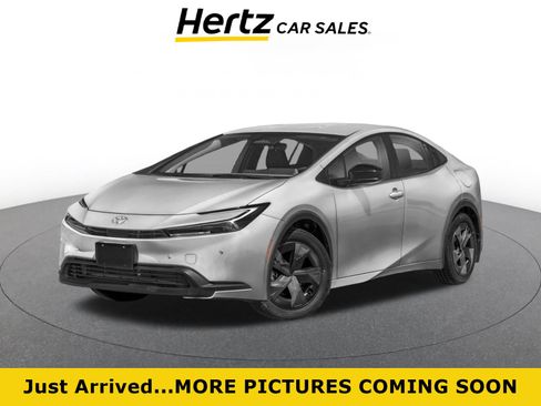 Used 2025 Toyota Prius LE FWD image 1