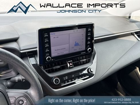Used 2021 Toyota Corolla LE FWD image 20