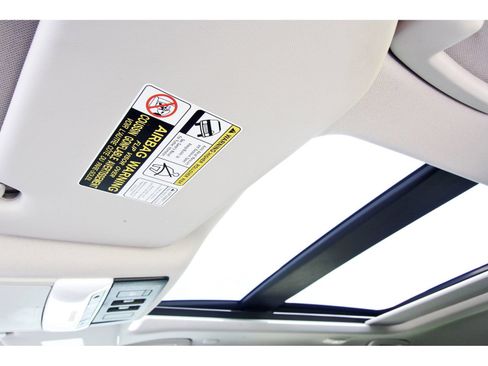 Used 2023 Nissan Rogue SV w/ SV Premium B Package FWD image 27