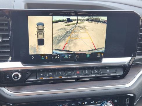 Used 2022 GMC Sierra 1500 SLT image 18