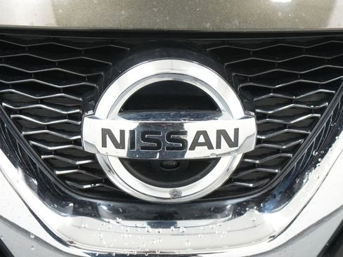 Used 2016 Nissan Rogue SV w/ SV Premium Package FWD image 12