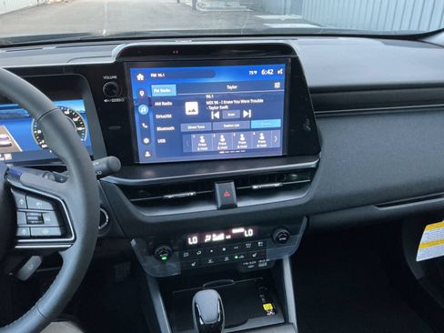 New 2026 Subaru Outback Premium AWD/4WD image 17
