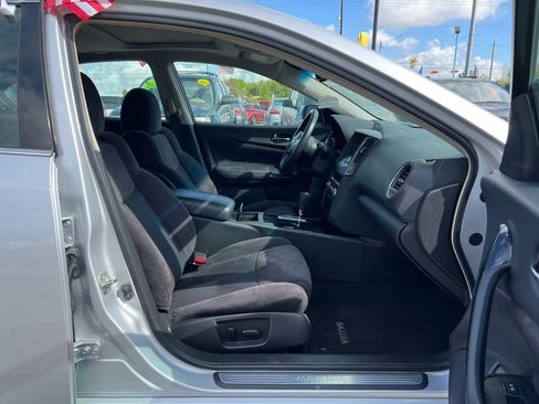 Used 2011 Nissan Maxima 3.5 S image 12