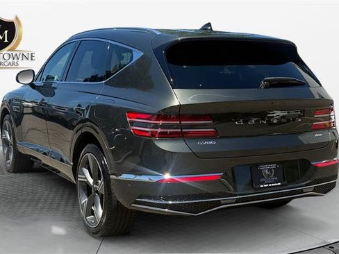 Used 2025 Genesis GV80 2.5T Prestige AWD/4WD image 3