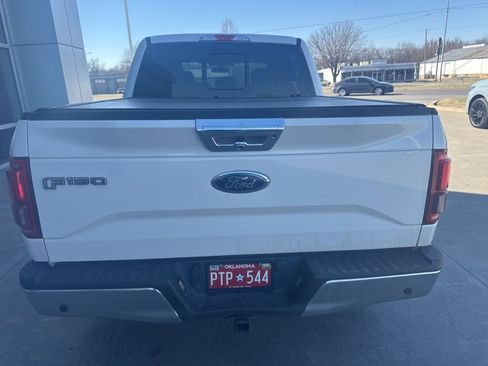 Used 2017 Ford F150 Lariat image 2