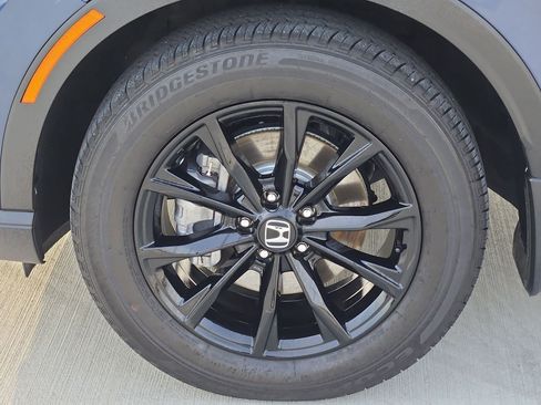 Used 2025 Honda CR-V Sport-L image 11