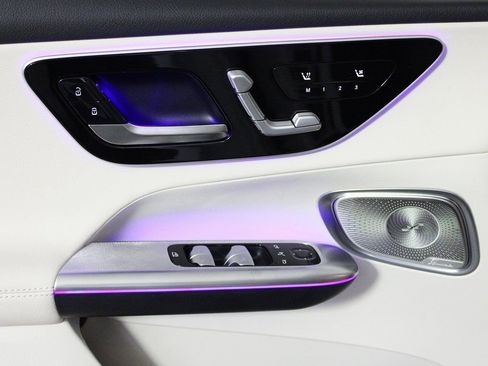 Certified 2026 Mercedes-Benz GLC 300 GLC 300 image 12