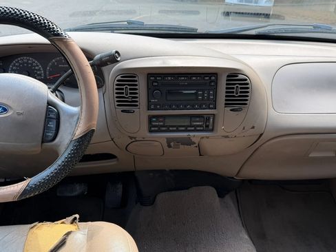 Used 2003 Ford F150 Lariat RWD image 20