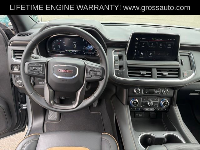 Used 2024 GMC Yukon XL AT4 w/ Technology Package AWD/4WD image 15