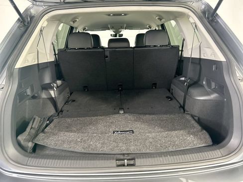 Used 2023 Volkswagen Tiguan SE FWD image 26