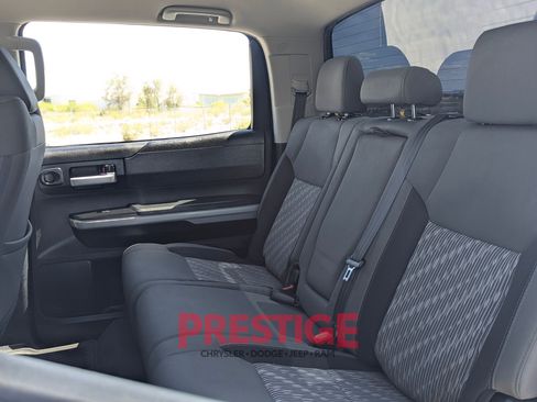Used 2018 Toyota Tundra SR5 AWD/4WD image 29