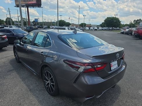 Certified 2024 Toyota Camry SE FWD image 6