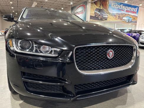 Used 2017 Jaguar XE Prestige image 26