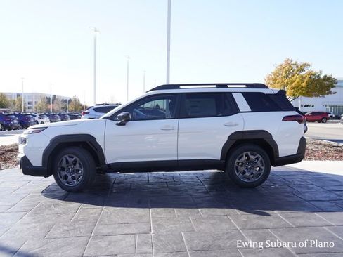 Used 2026 Subaru Outback Premium image 2