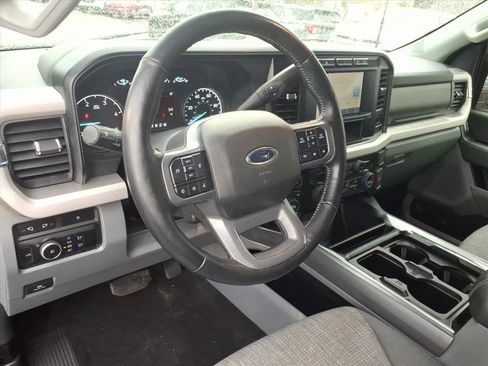 Used 2024 Ford F350 XLT image 8