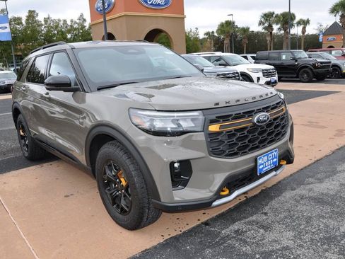 New 2026 Ford Explorer Tremor w/ Tremor Convenience Package image 7