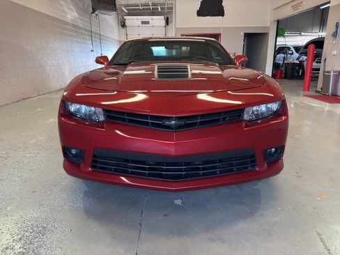 Used 2015 Chevrolet Camaro SS w/ Rear Vision Package RWD image 2