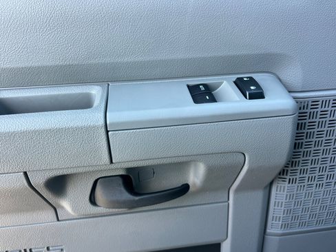 Used 2023 Ford E-350 and Econoline 350 Super Duty w/ Driver's Safety Package image 11