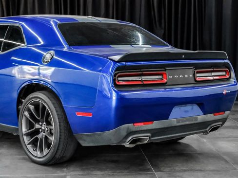 Used 2019 Dodge Challenger SXT w/ Blacktop Package RWD image 14