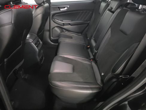 Used 2022 Ford Edge ST image 26