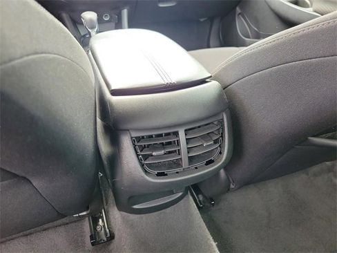 Used 2024 Chevrolet Malibu LT image 11