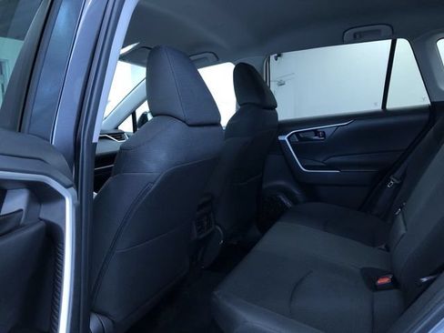 Used 2025 Toyota RAV4 LE AWD/4WD image 20