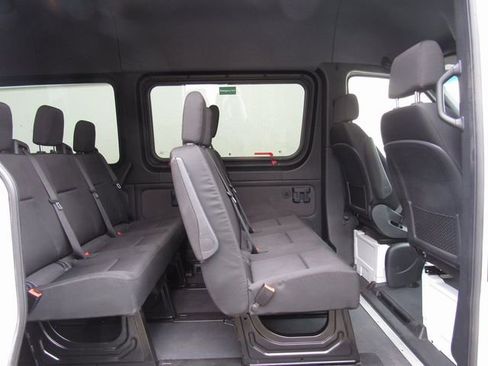 Used 2024 Mercedes-Benz Sprinter 2500 image 17