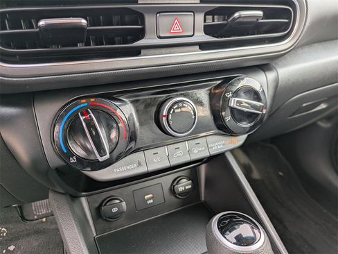 Certified 2023 Hyundai Kona SEL image 24