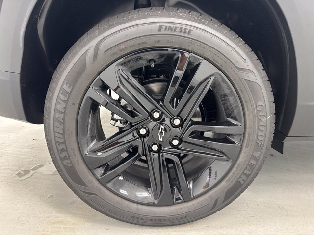 New 2026 Chevrolet Trax ACTIV w/ Driver Confidence Package FWD image 32