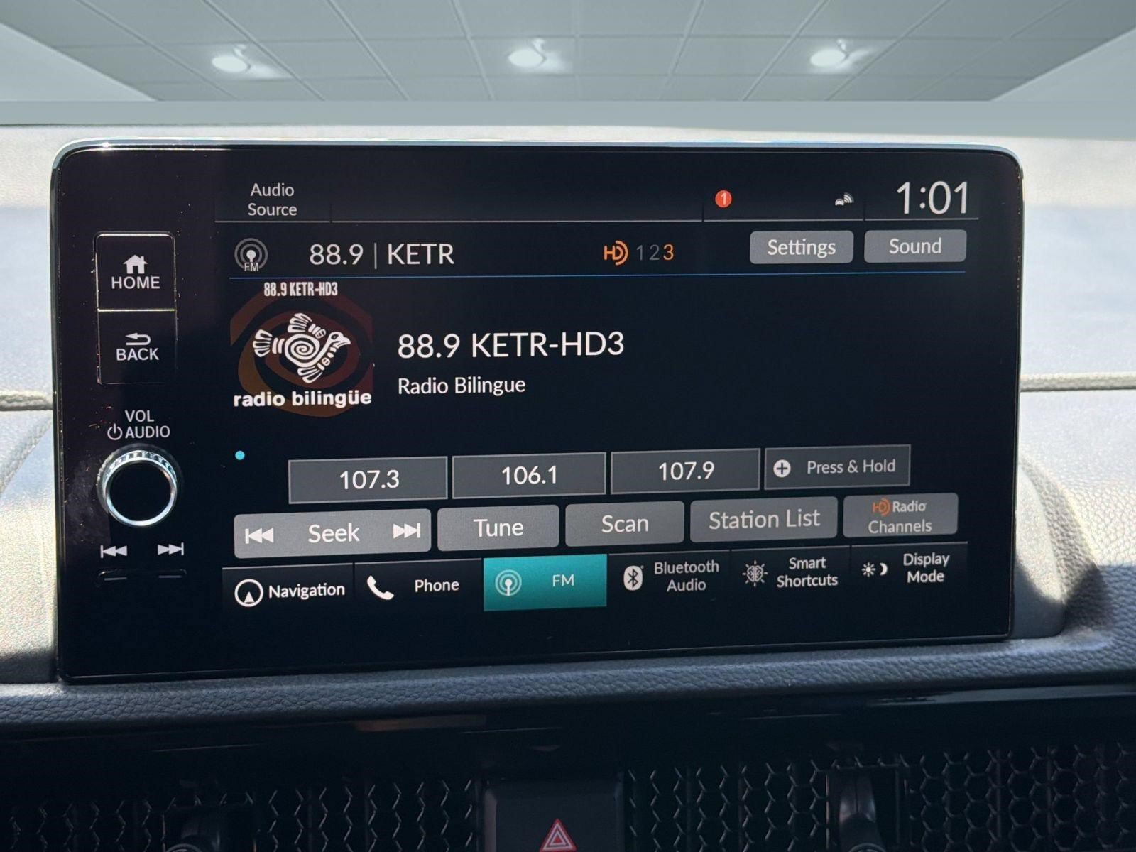 Used 2025 Honda CR-V Sport Touring image 20