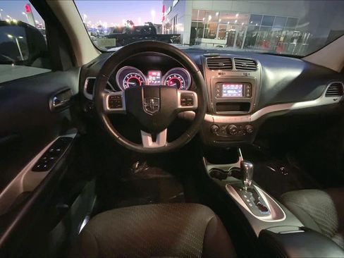 Used 2014 Dodge Journey American Value Package w/ Flexible Seating Group image 5