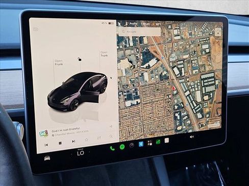 Used 2022 Tesla Model 3 RWD image 13