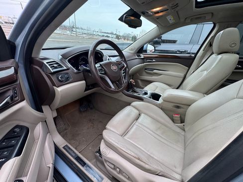 Used 2013 Cadillac SRX Luxury w/ Driver Awareness Package AWD/4WD image 10