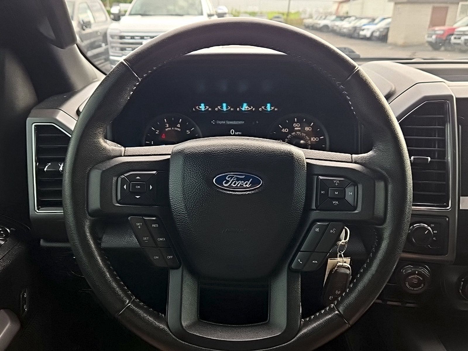 Used 2020 Ford F150 XLT w/ Equipment Group 302A Luxury AWD/4WD image 12