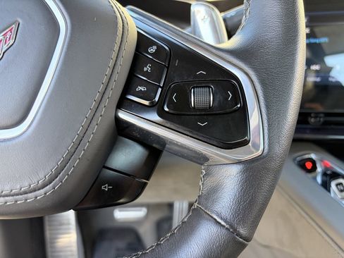 Used 2024 Chevrolet Corvette 3LT w/ Z51 Performance Package image 19