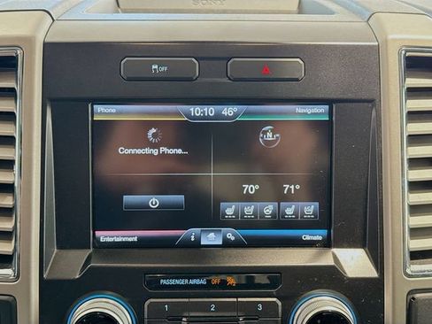 Used 2015 Ford F150 Lariat w/ Equipment Group 502A Luxury AWD/4WD image 15