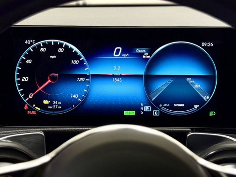 Used 2023 Mercedes-Benz EQB 300 4MATIC image 20