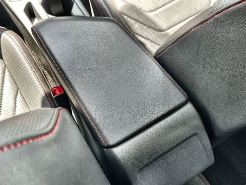 Used 2025 Volkswagen Jetta GLI Autobahn image 22