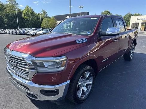 Used 2021 RAM 1500 Laramie AWD/4WD image 3