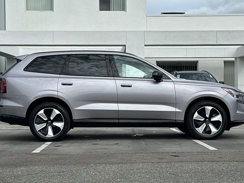 New 2026 Volvo EX90 Plus RWD image 4