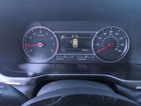 Used 2022 Kia Sorento LX image 31