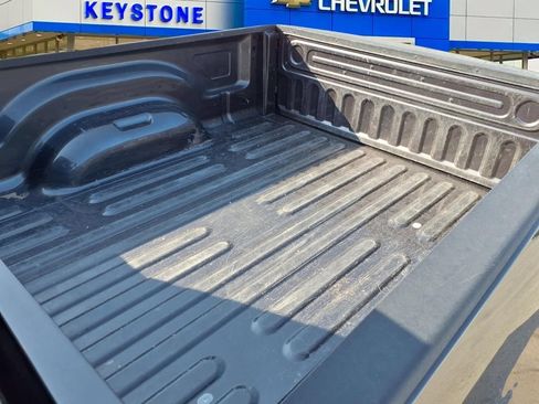 Used 2024 RAM 1500 Classic SLT AWD/4WD image 25