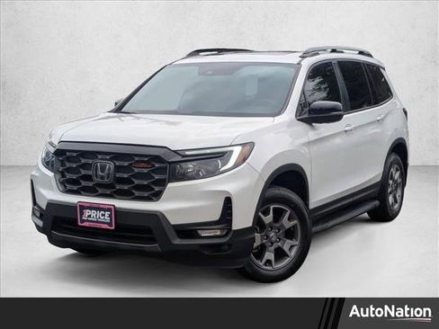 Used 2022 Honda Passport TrailSport image 1