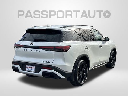 Certified 2025 INFINITI QX60 Luxe w/ Black Edition image 5