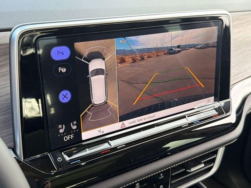 New 2026 Volkswagen Atlas SEL Premium R-Line image 25