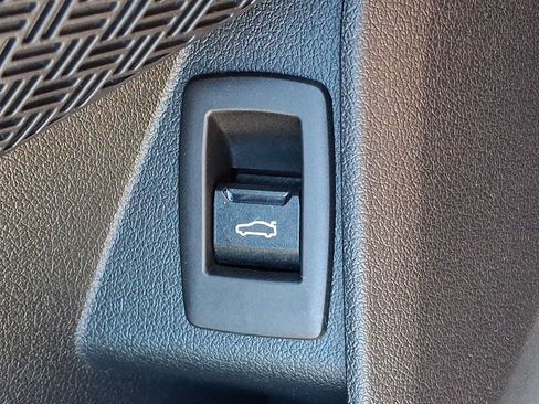 Used 2023 BMW X1 xDrive28i w/ Premium Package AWD/4WD image 24