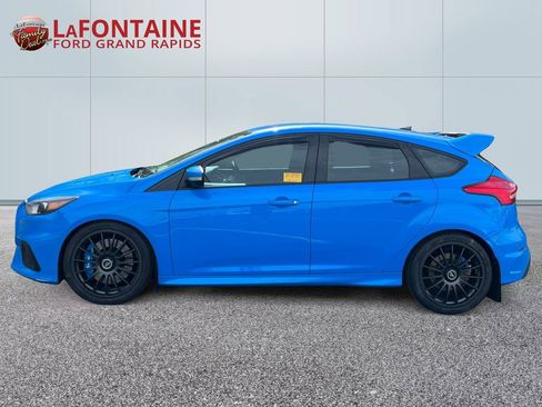 Used 2016 Ford Focus RS AWD/4WD image 4